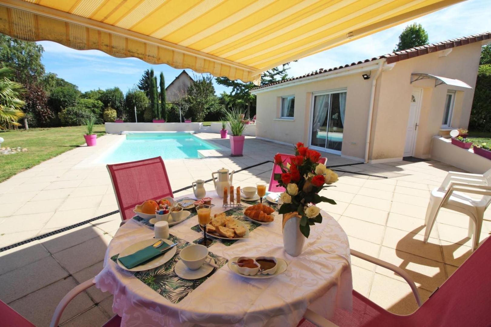 Bed and Breakfast Les Carpes A Limoges Exterior foto