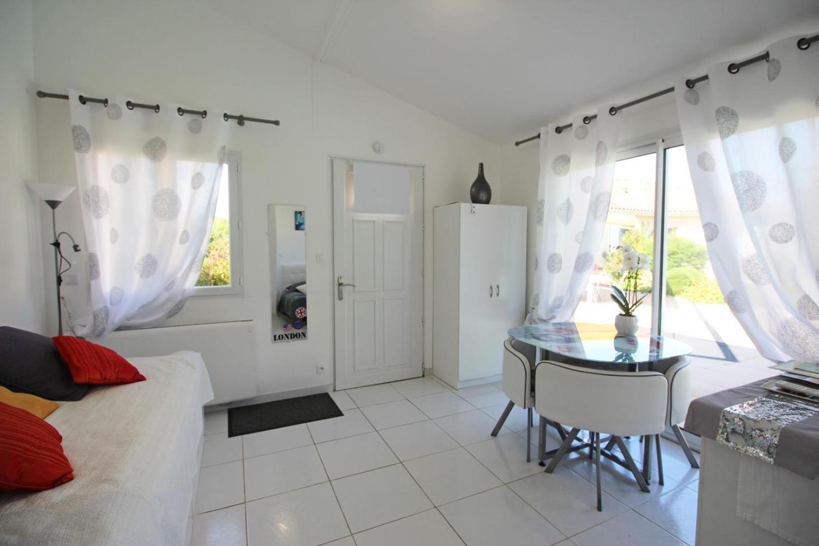 Bed and Breakfast Les Carpes A Limoges Exterior foto